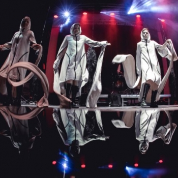 Фото - www.mxat-teatr.ru