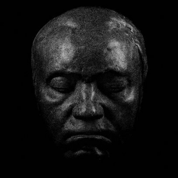 Фото - praktikatheatre.ru